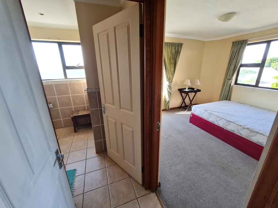 2 Bedroom Property for Sale in Jeffreys Bay Central Eastern Cape